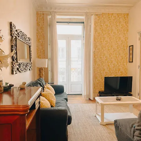 Baixa Pombalina - 4 Bedroom Apartment Lisbona Esterno foto