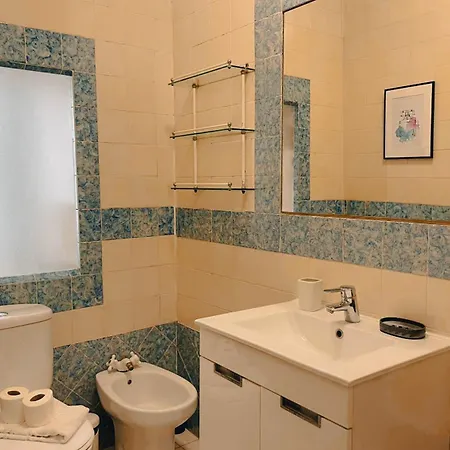 Baixa Pombalina - 4 Bedroom Apartment Lisbona Esterno foto