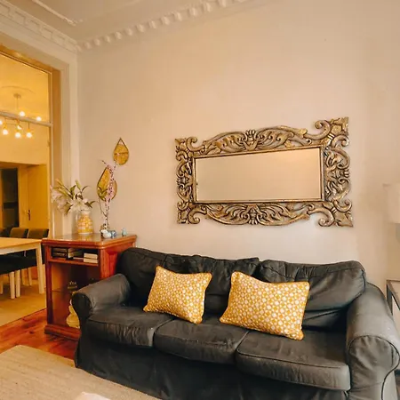Baixa Pombalina - 4 Bedroom Apartment Lisbona Esterno foto