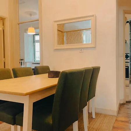 Baixa Pombalina - 4 Bedroom Apartment Lisbona Esterno foto